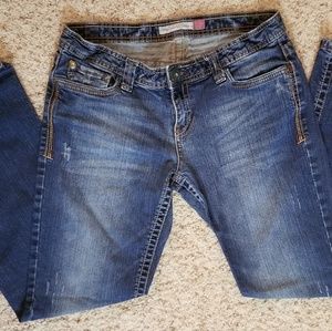 Aeropostale | Flare Jeans Size 9/10 Short